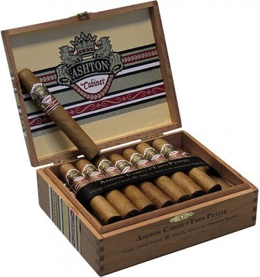 Сигары Ashton Cabinet Selection Tres Petite