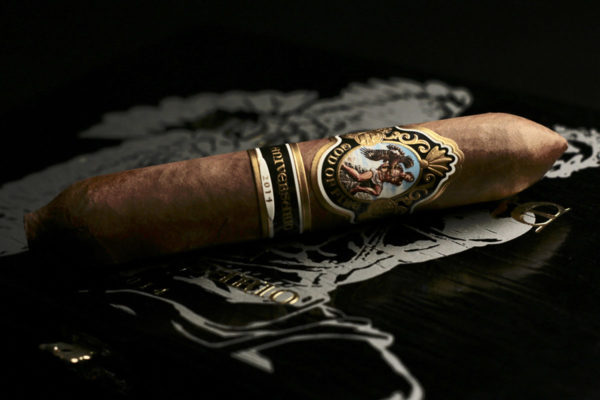 Сигары Arturo Fuente God of Fire Serie Aniversario 56