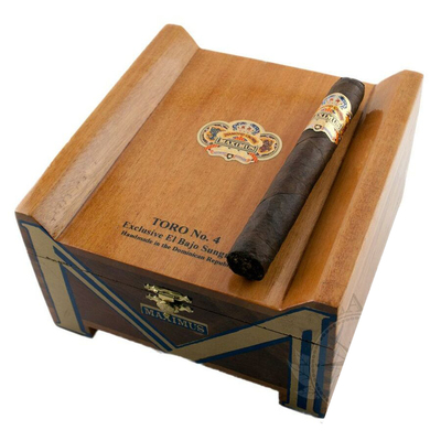 Сигары Diamond Crown Maximus Toro №4