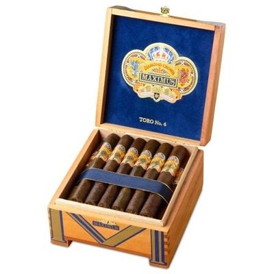 Сигары Diamond Crown Maximus Toro №4