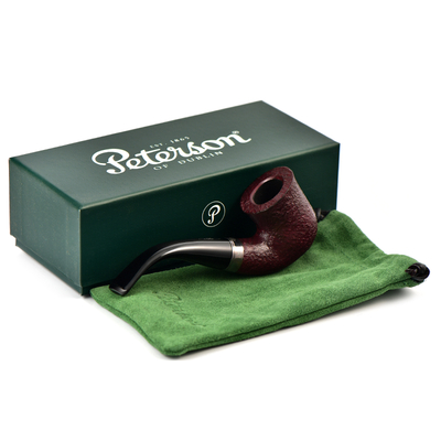 Курительная трубка Peterson Christmas Pipe 2023 SandBlast 05, 9 мм.
