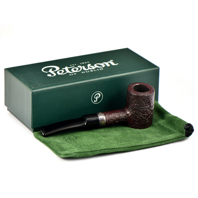 Курительная трубка Peterson Christmas Pipe 2023 SandBlast D19, 9 мм.