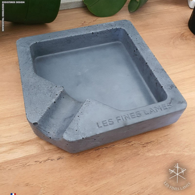 Пепельница MONAD - Anthracite Concrete Ashtray (Антрацит)