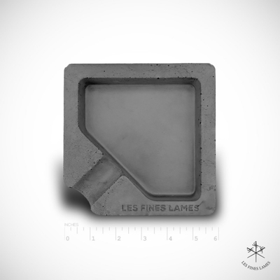 Пепельница MONAD - Anthracite Concrete Ashtray (Антрацит)