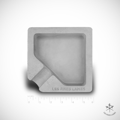 Пепельница MONAD - Gray Concrete Ashtray (Серая)