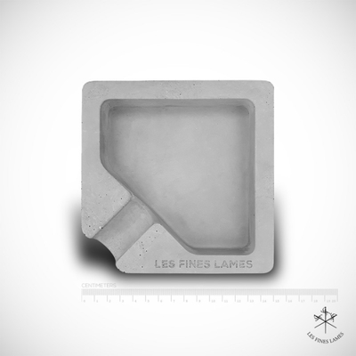 Пепельница MONAD - Gray Concrete Ashtray (Серая)