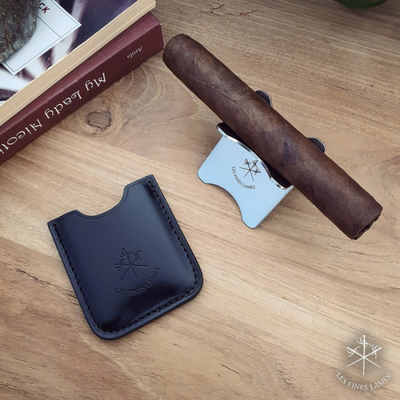 Подставка под сигару Black Leather Cigar Stand (Черная)